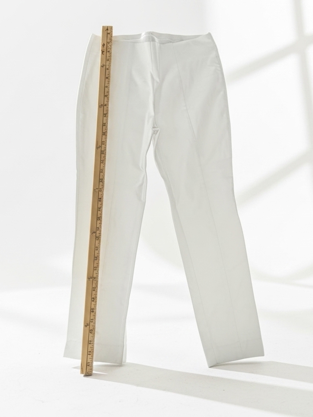 Chicos , White Tailored Stretch Crop Straight Ankle Pants Womens Size 00 Petite - Picture 3 of 9